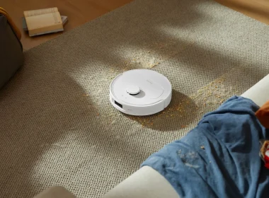 Imagen de un robot aspirador de Roborock